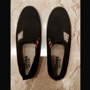 Slip on shoes